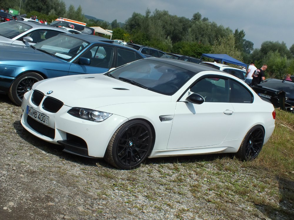 3. Treffen der BMW Freunde Isartal in Mamming 2016 - Fotos von Treffen & Events
