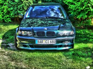 Tonne seine 323 Limo - 3er BMW - E46