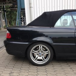 BMW M Felgen Felge in 8.5x17 ET  mit Continental  Reifen in 245/40/17 montiert hinten Hier auf einem 3er BMW E46 330i (Cabrio) Details zum Fahrzeug / Besitzer