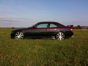 318iS Coupe - 3er BMW - E36