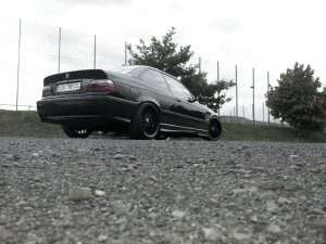 328i Coupe M-Paket "black is beautiful" - 3er BMW - E36 328i Coupe M-Paket "black is beautiful" - 3er BMW - E36