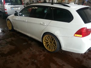 LP Performance goes Gold - 3er BMW - E90 / E91 / E92 / E93 LP Performance goes Gold - 3er BMW - E90 / E91 / E92 / E93