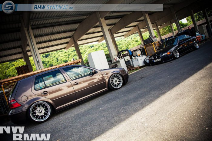 Lowbudget Limo made by Camber. inc - 3er BMW - E36