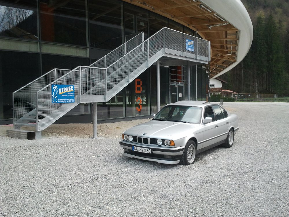 e34 525 - 5er BMW - E34