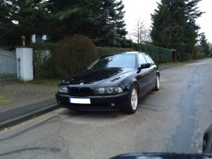 schwarze Limousine - simply clean - 5er BMW - E39