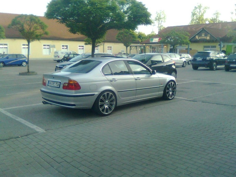 328i Sport Limosine - 3er BMW - E46