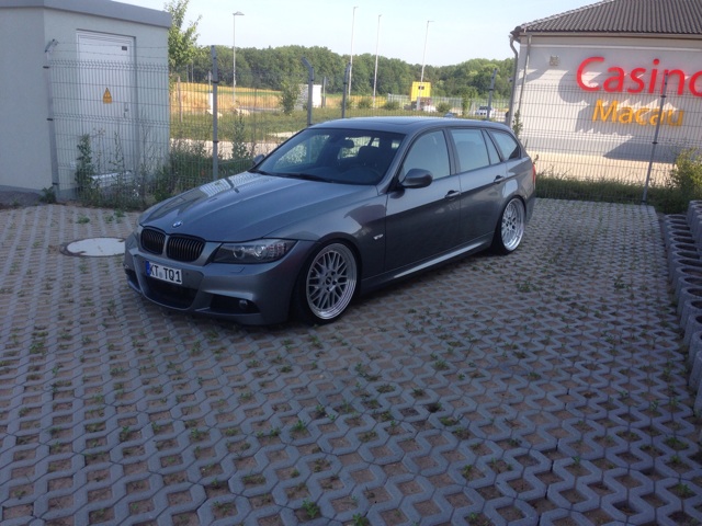 330D LCI - 3er BMW - E90 / E91 / E92 / E93
