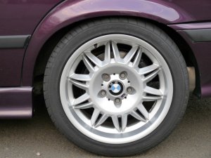 - Eigenbau - Styling 39 Felge in 8.5x17 ET 41 mit Goodyear F1 Reifen in 245/40/17 montiert hinten Hier auf einem 3er BMW E36 323i (Limousine) Details zum Fahrzeug / Besitzer