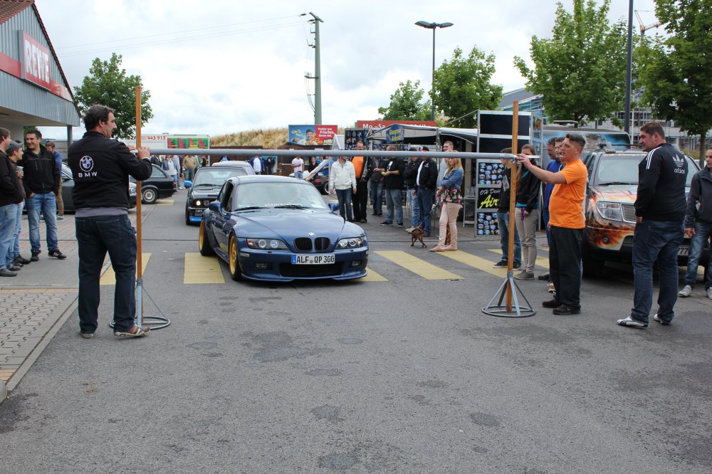 5. BMW-Treffen Hofheim 2014 (Car-Limbo) - Fotos von Treffen & Events