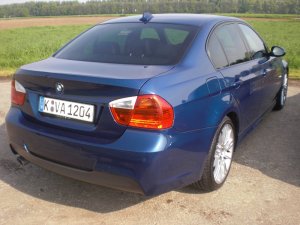 E90 VFL 320d M Paket LeMans Blau - 3er BMW - E90 / E91 / E92 / E93