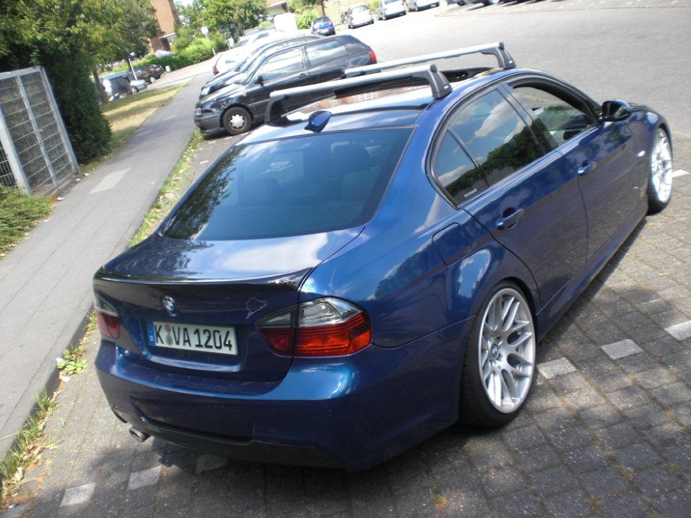 E90 VFL 320d M Paket LeMans Blau - 3er BMW - E90 / E91 / E92 / E93