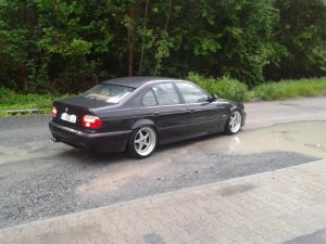 BMW 528i M-Paket - 5er BMW - E39 BMW 528i M-Paket - 5er BMW - E39