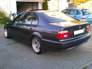 540i mit  AC Schnitzer Rennsport 1 9,5x17 Felgen - 5er BMW - E39