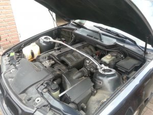 BMW 320i Black Beauty - 3er BMW - E36 BMW 320i Black Beauty - 3er BMW - E36