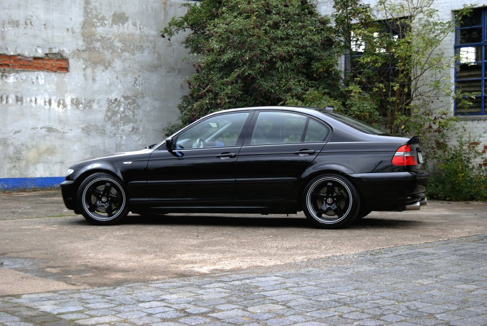 330i - 3er BMW - E46