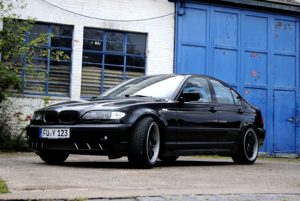 330i - 3er BMW - E46