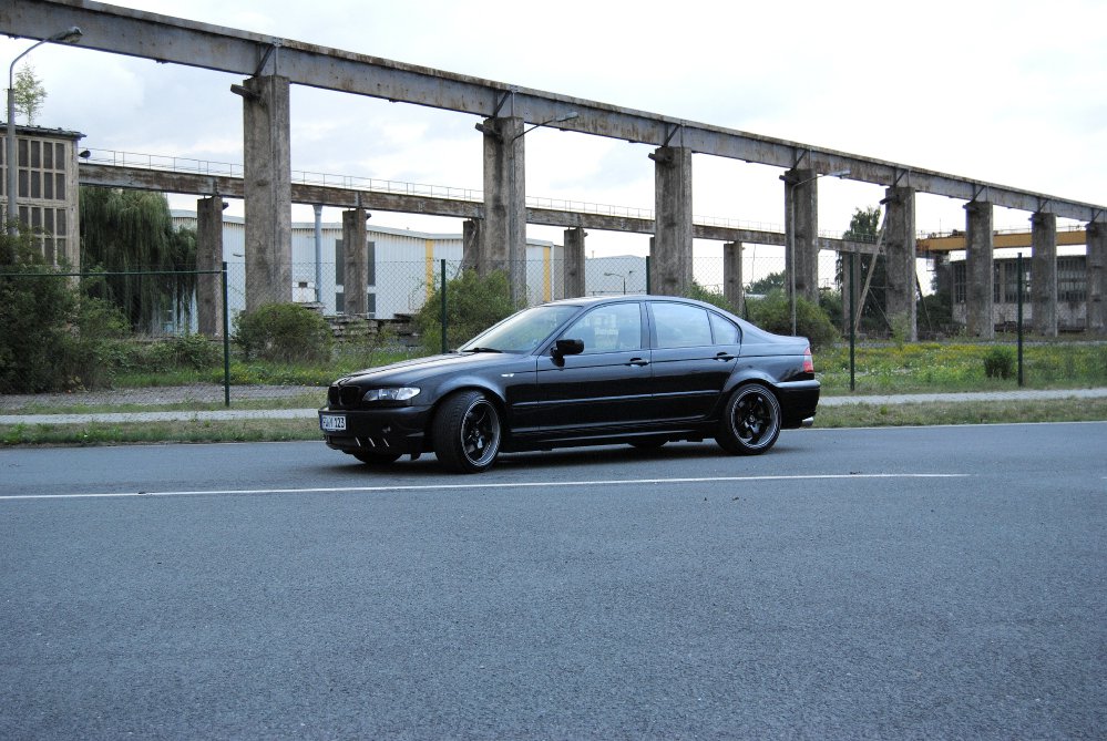 330i - 3er BMW - E46