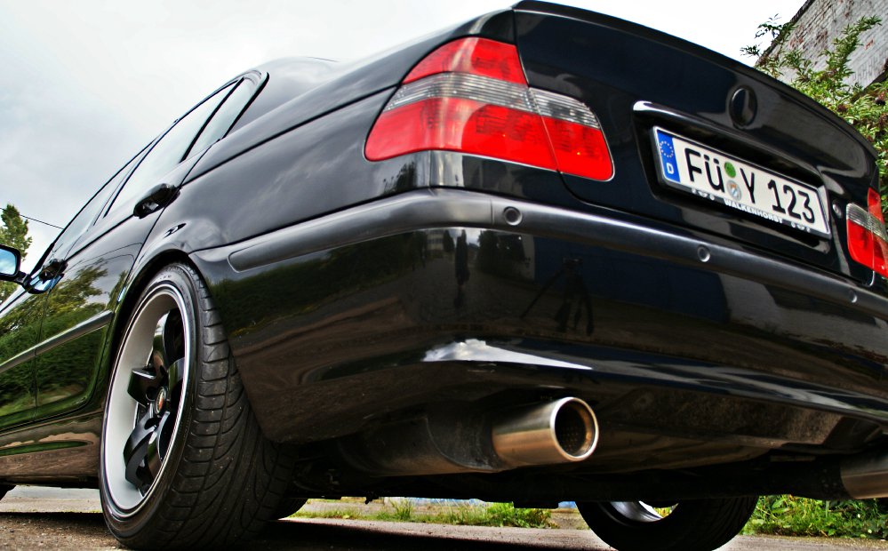 330i - 3er BMW - E46