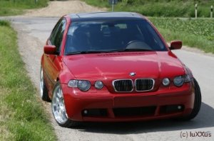 Rotkäppchen mit 325 scharfen Zähnen - 3er BMW - E46 Rotkäppchen mit 325 scharfen Zähnen - 3er BMW - E46
