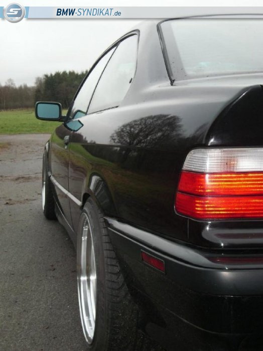 Be Em Doubel U - Blackpearl - 3er BMW - E36 Be Em Doubel U - Blackpearl - 3er BMW - E36