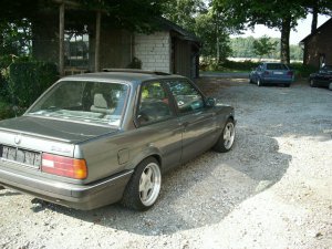 ex E30 R.I.P. - 3er BMW - E30