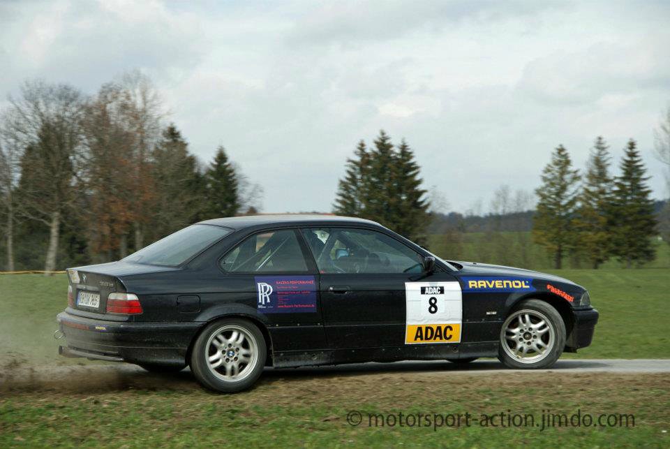 Rallye 318is CSL - 3er BMW - E36