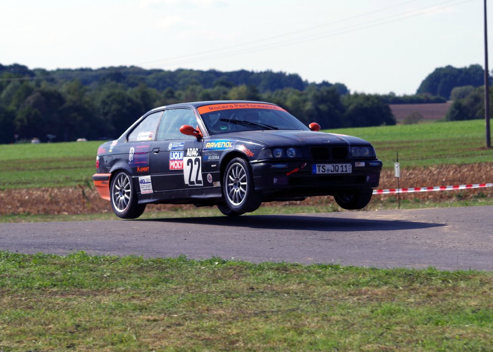 Rallye 318is CSL - 3er BMW - E36