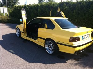 das schnellste Postauto - 3er BMW - E36