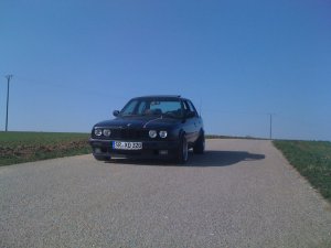 E30 320i - 3er BMW - E30