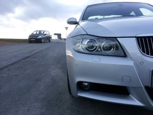 Bmw E90 335i M-Performance - 3er BMW - E90 / E91 / E92 / E93