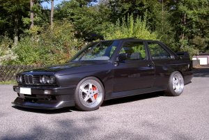 M3 E30 S62 V8 Black Pearl - 3er BMW - E30