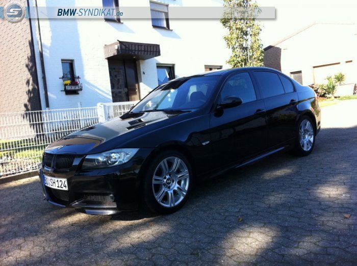 BMW 320d M-Paket Black - 3er BMW - E90 / E91 / E92 / E93