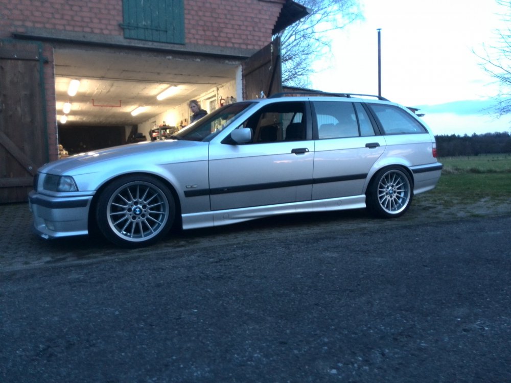 318i Touring - Silversurver rolling on 32's - 3er BMW - E36