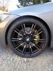 BMW M624 Felge in 8x20 ET 36 mit Continental Sport contact 5P Reifen in 225/35/20 montiert vorn Hier auf einem 3er BMW E91 335i (Touring) Details zum Fahrzeug / Besitzer