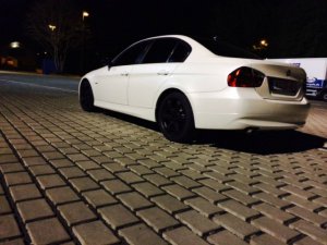 BMW e90 320d - 3er BMW - E90 / E91 / E92 / E93