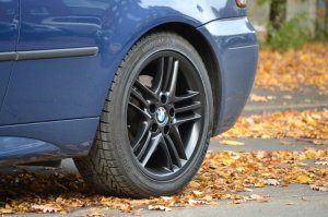 BMW Lm Sternspeiche 89 Felge in 8x17 ET  mit Vredestein Wintrac Extreme Reifen in 225/35/17 montiert hinten Hier auf einem 3er BMW E46 325ti (Compact) Details zum Fahrzeug / Besitzer