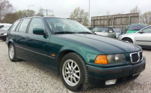 E36, 323iA Touring - 3er BMW - E36