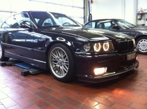 M/// Black-Pearl E36 328i Coupé - 3er BMW - E36 M/// Black-Pearl E36 328i Coupé - 3er BMW - E36
