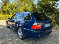 330i topasblau - 3er BMW - E46 - 330i hinten links.jpg
