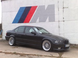 3.18i-->M3 Diamantschwarzmet. - 3er BMW - E36