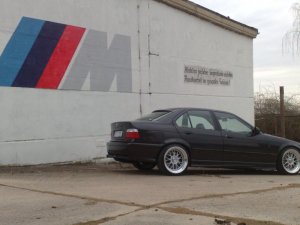 3.18i-->M3 Diamantschwarzmet. - 3er BMW - E36