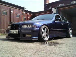 E36 320i limo Blue Daimont - 3er BMW - E36