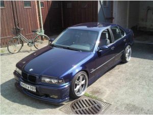 E36 320i limo Blue Daimont - 3er BMW - E36