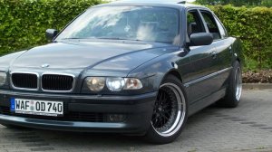 Shadow Line M-Paket 740 D - Fotostories weiterer BMW Modelle Shadow Line M-Paket 740 D - Fotostories weiterer BMW Modelle