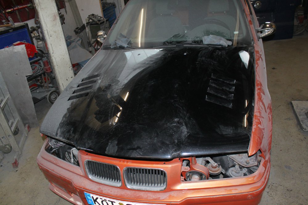 E36 Compact 325i Arancio Calipso - 3er BMW - E36