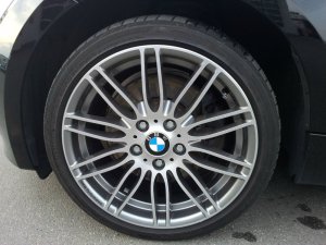 BMW Performance 269 Felge in 8.5x18 ET 59 mit Bridgestone 	Bridgestone Potenza Reifen in 245/35/18 montiert hinten Hier auf einem 1er BMW E82 123d (Coupe) Details zum Fahrzeug / Besitzer