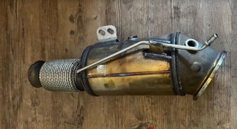Downpipe Originalteil B58 Motor - Biete - BMW Teile / Tuning / Zubehr - 1052618_bmw-syndikat_bild