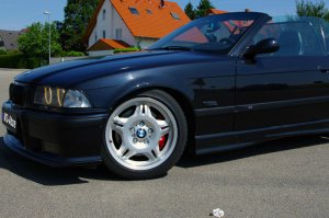 E36/M3B Cabrio in COSMOSSCHWARZ METALLIC (303) - 3er BMW - E36