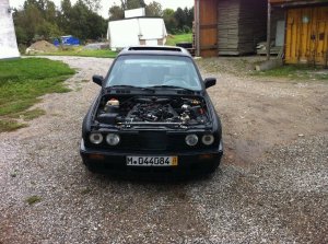 E30 V8 - 3er BMW - E30