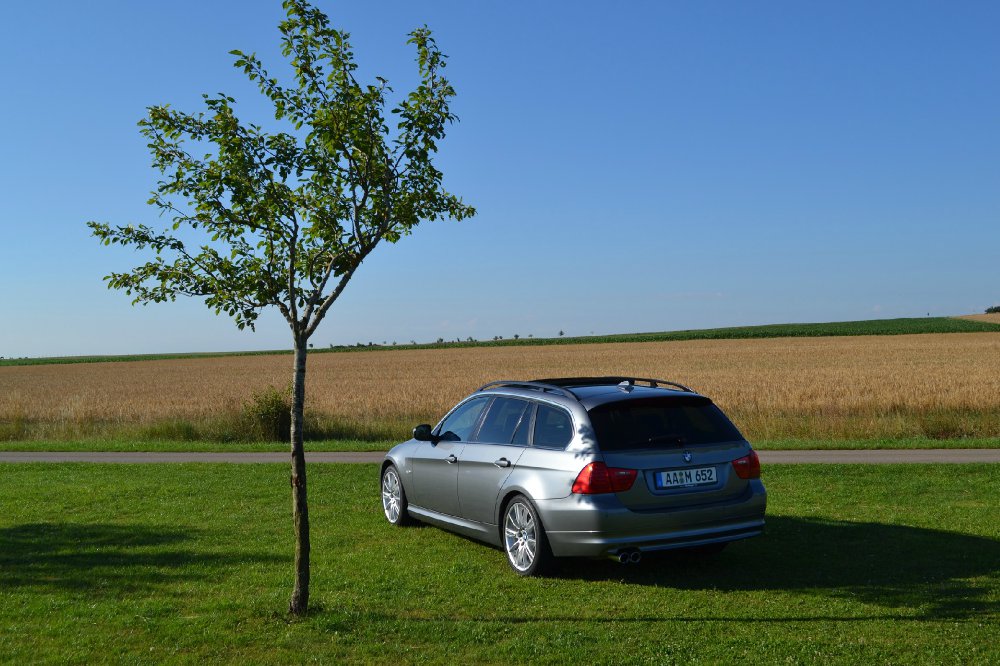 325I Touring LCI mit Performance 313 - 3er BMW - E90 / E91 / E92 / E93